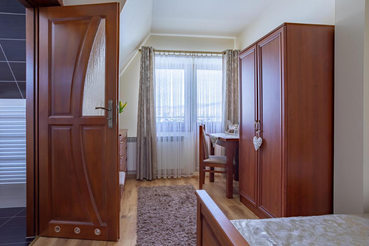 Апартаменти Gosciniec Polana Blociska Мале-Ціхе Екстер'єр фото