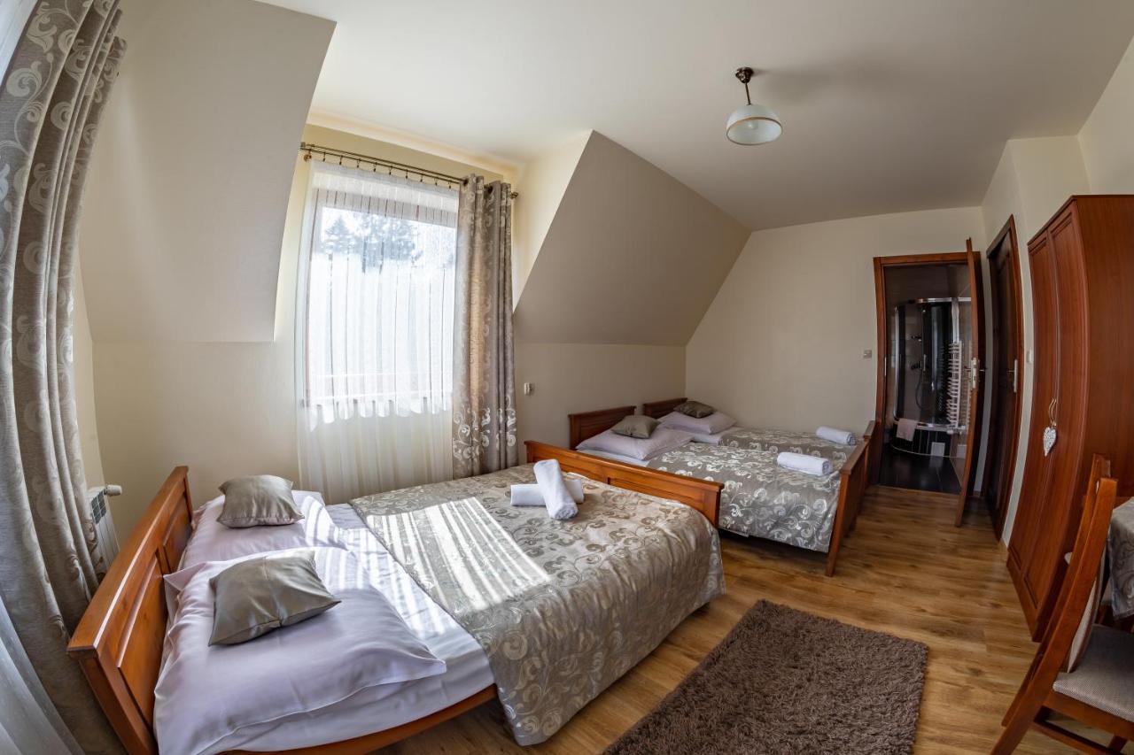Апартаменти Gosciniec Polana Blociska Мале-Ціхе Екстер'єр фото