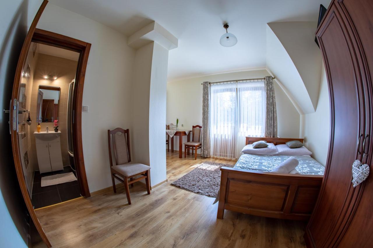 Апартаменти Gosciniec Polana Blociska Мале-Ціхе Екстер'єр фото